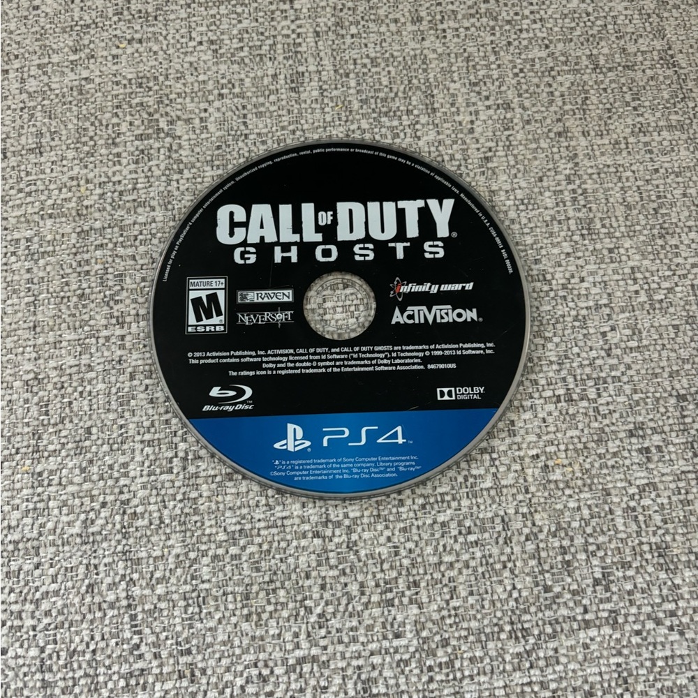 Call of Duty: Ghosts for PS4 - Black and Blue